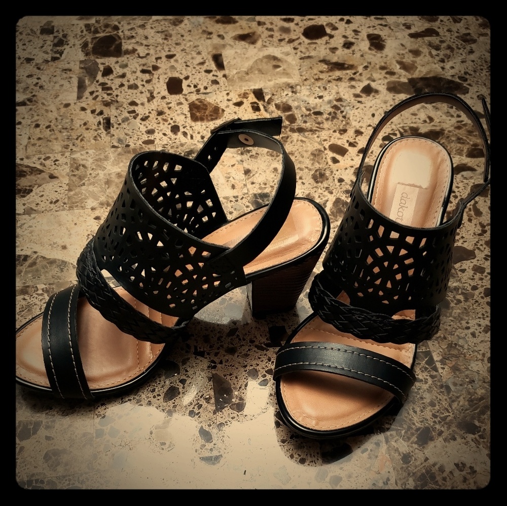 Sandals (2" Block heels)
